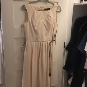 Ellen Tracy dress with Belt and Front Detail